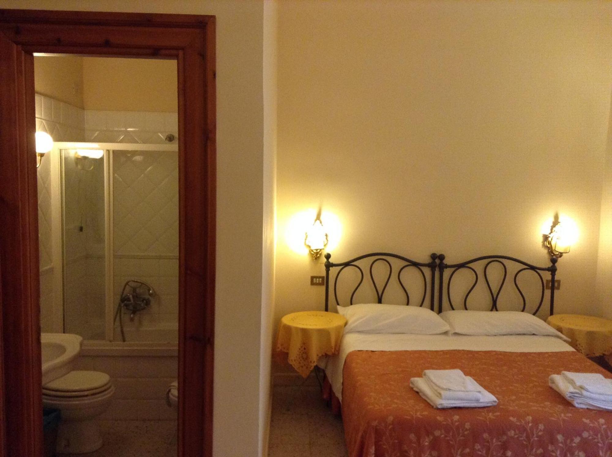Maison De Marta Rome Kamer foto
