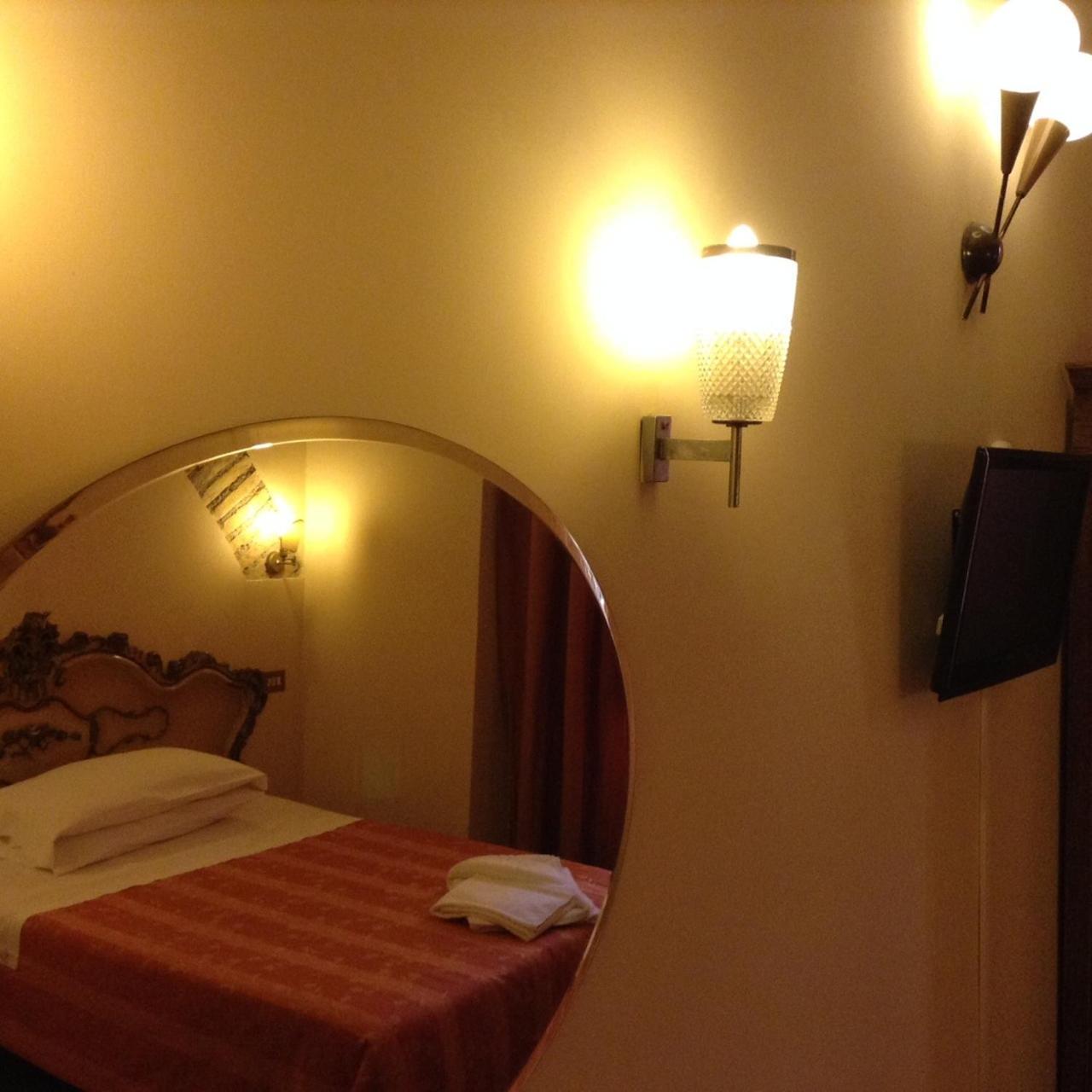 Maison De Marta Rome Kamer foto
