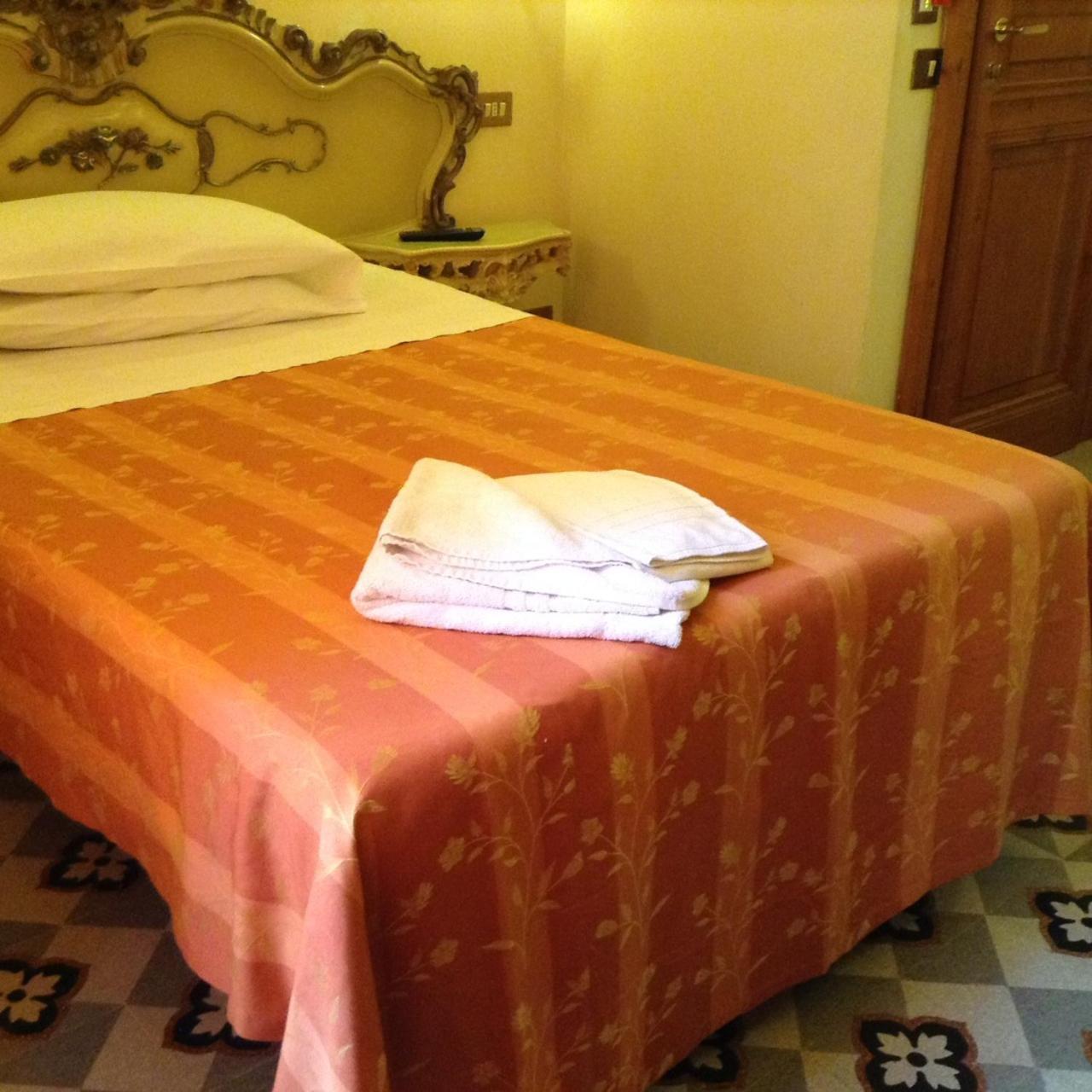 Maison De Marta Rome Kamer foto